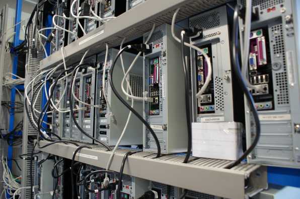 陕西工厂erp系统哪家好用一点 陕西工厂ERP系统选购指南：实用功能深度解析与避坑技巧