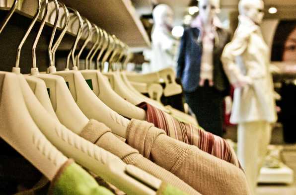 西安erp服装店铺推荐 西安ERP服装店铺推荐：购物体验升级