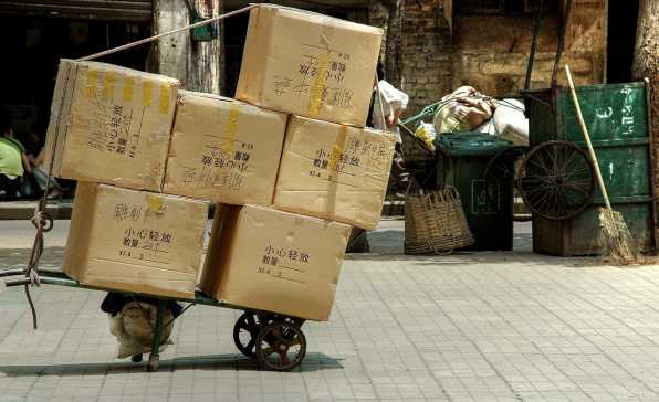 陕西邮寄对账单的快递多少钱 陕西邮寄对账单快递费用大揭秘：高性价比选择与错误寄件后果警示